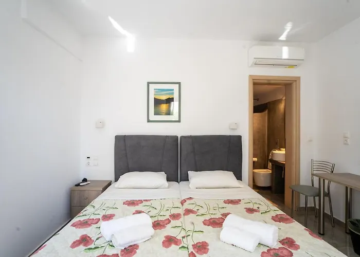 Liana Studios